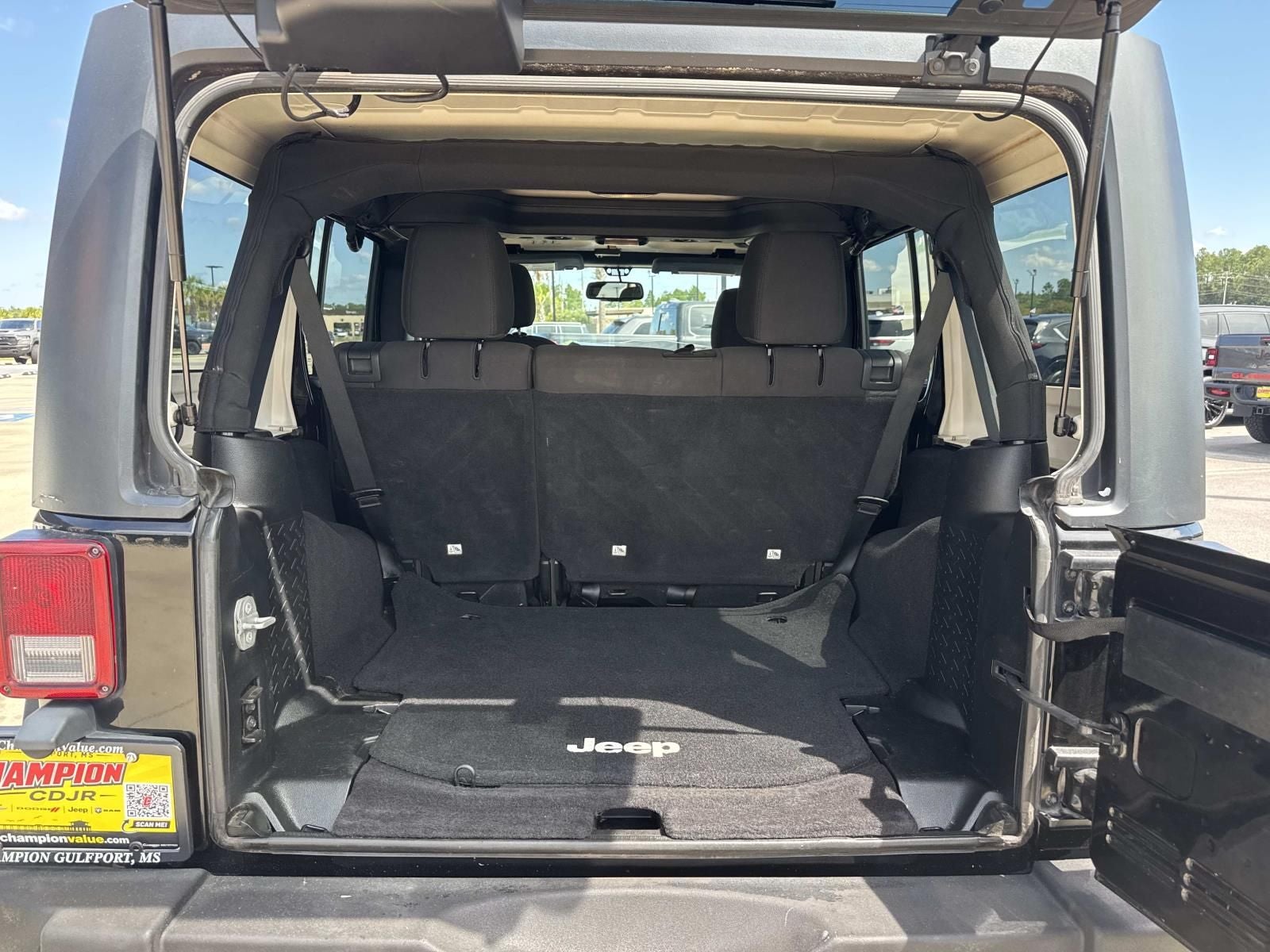 2015 Jeep Wrangler Unlimited Sport