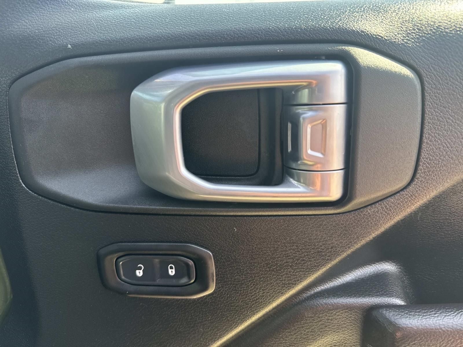 2021 Jeep Wrangler Sport S 4x4