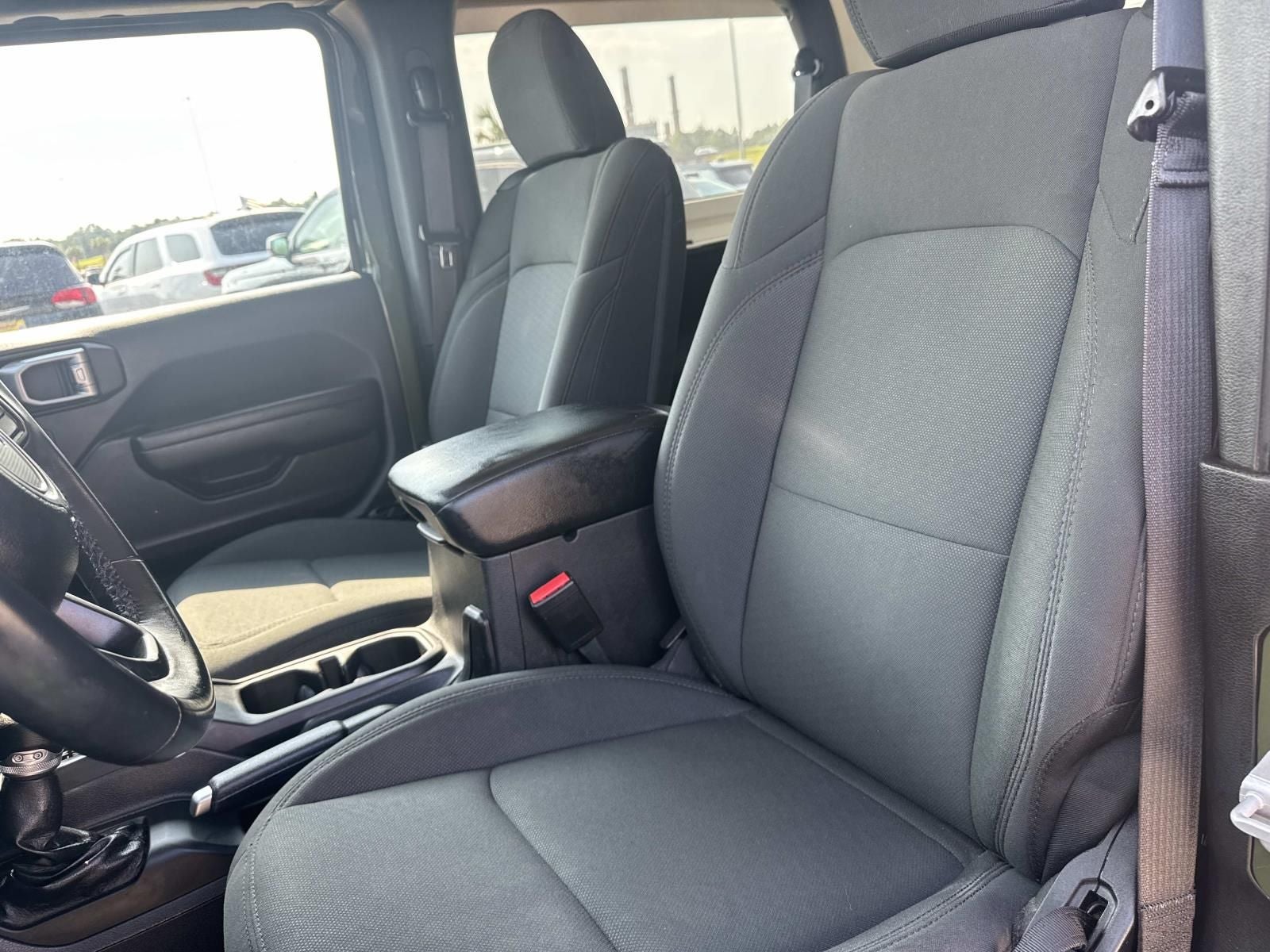 2021 Jeep Wrangler Sport S 4x4