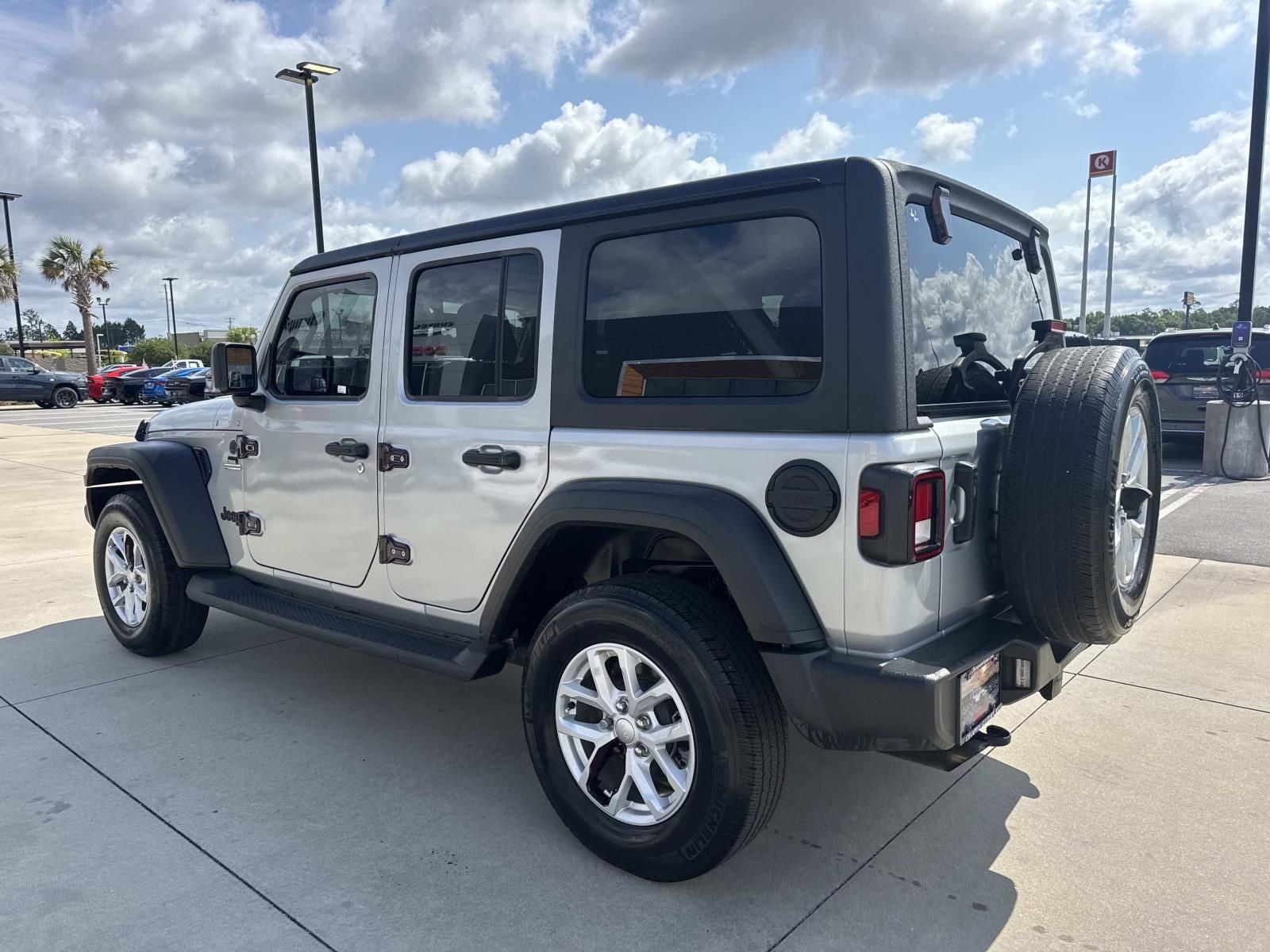2023 Jeep Wrangler 4-Door Sport S 4x4