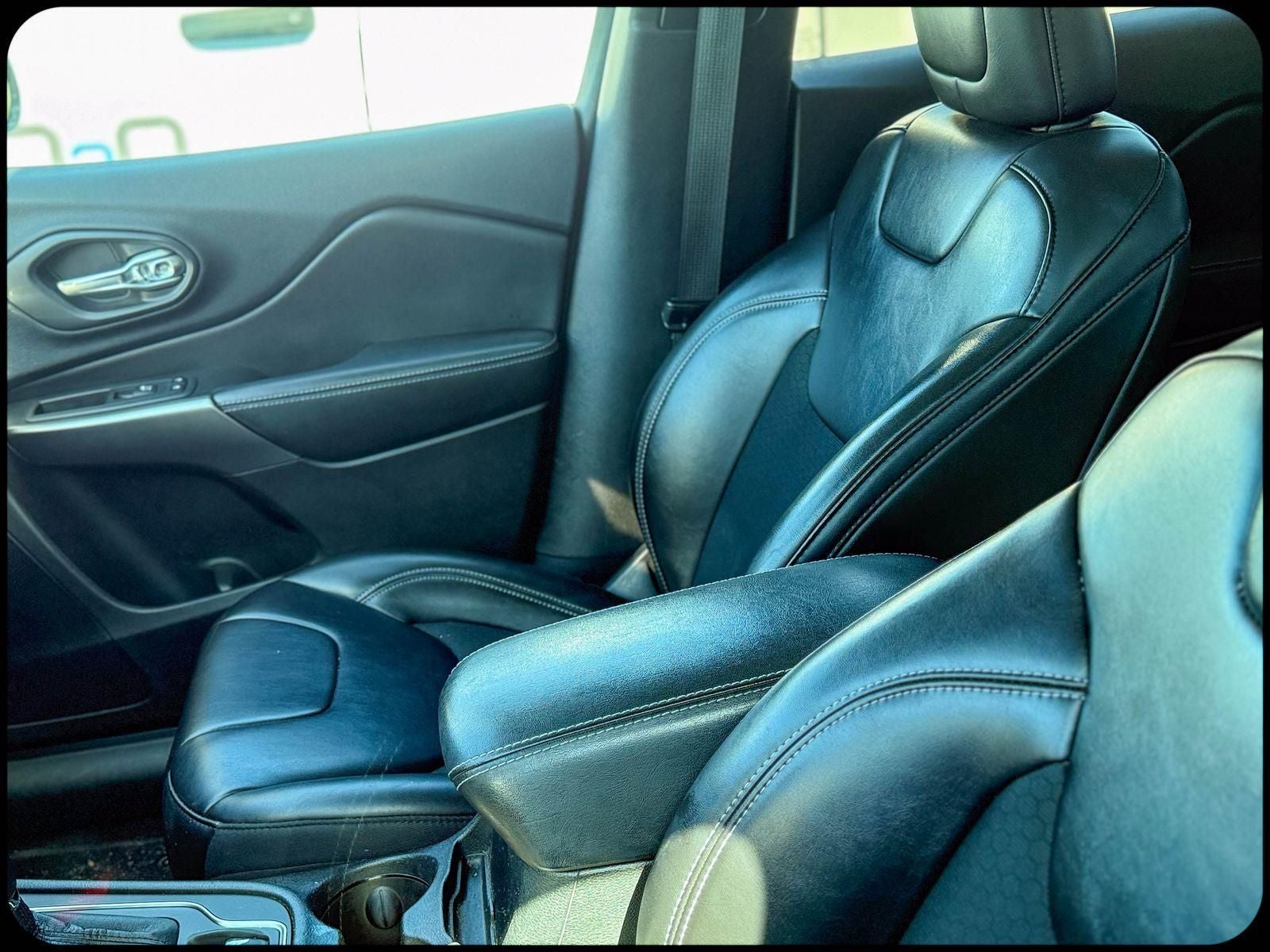 2020 Jeep Cherokee Latitude Plus FWD