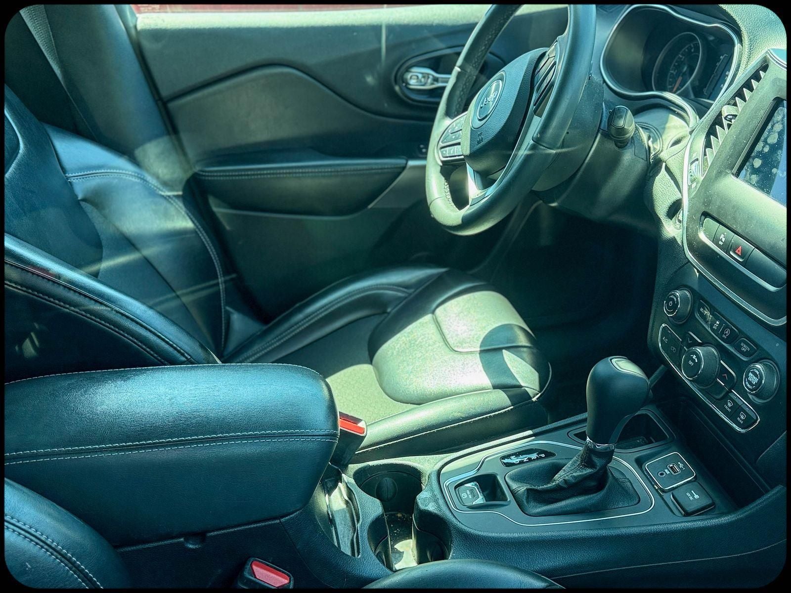 2020 Jeep Cherokee Latitude Plus FWD