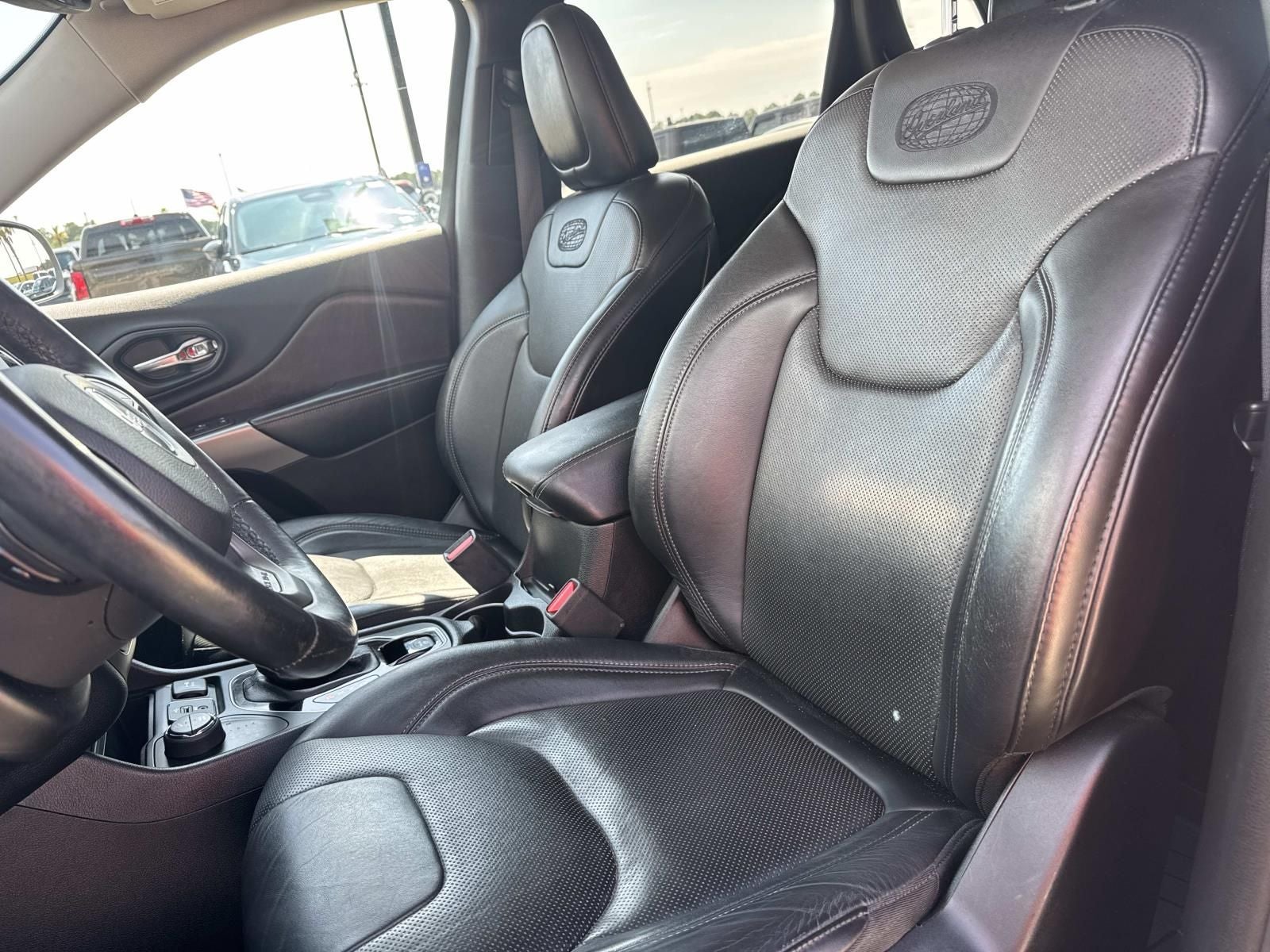 2019 Jeep Cherokee Overland 4x4