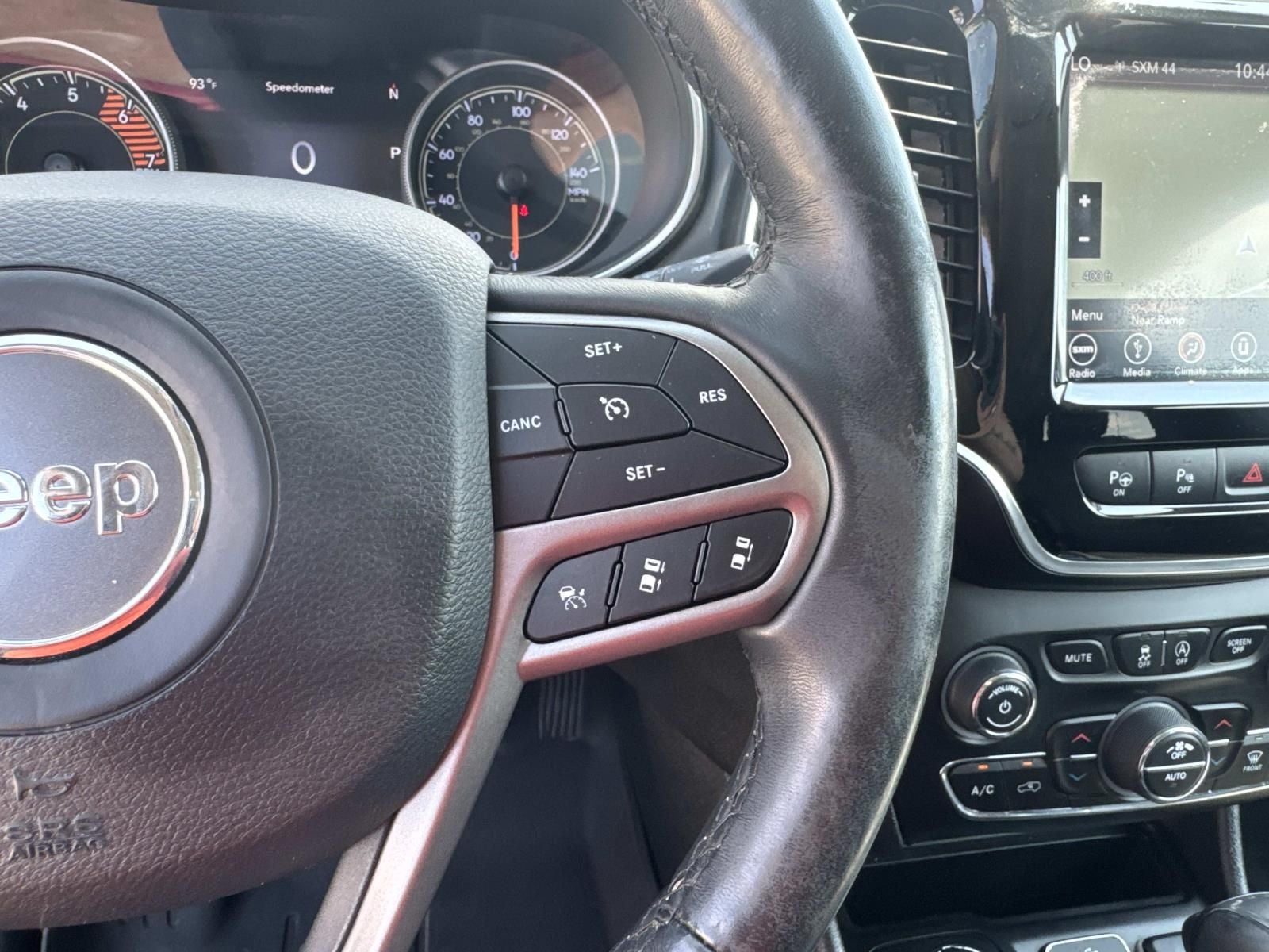 2019 Jeep Cherokee Overland 4x4