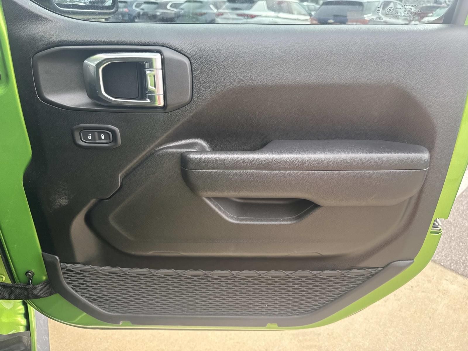2025 Jeep Wrangler 4-Door Willys 4x4