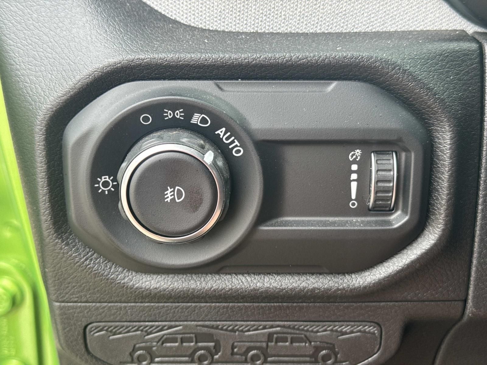 2025 Jeep Wrangler 4-Door Willys 4x4