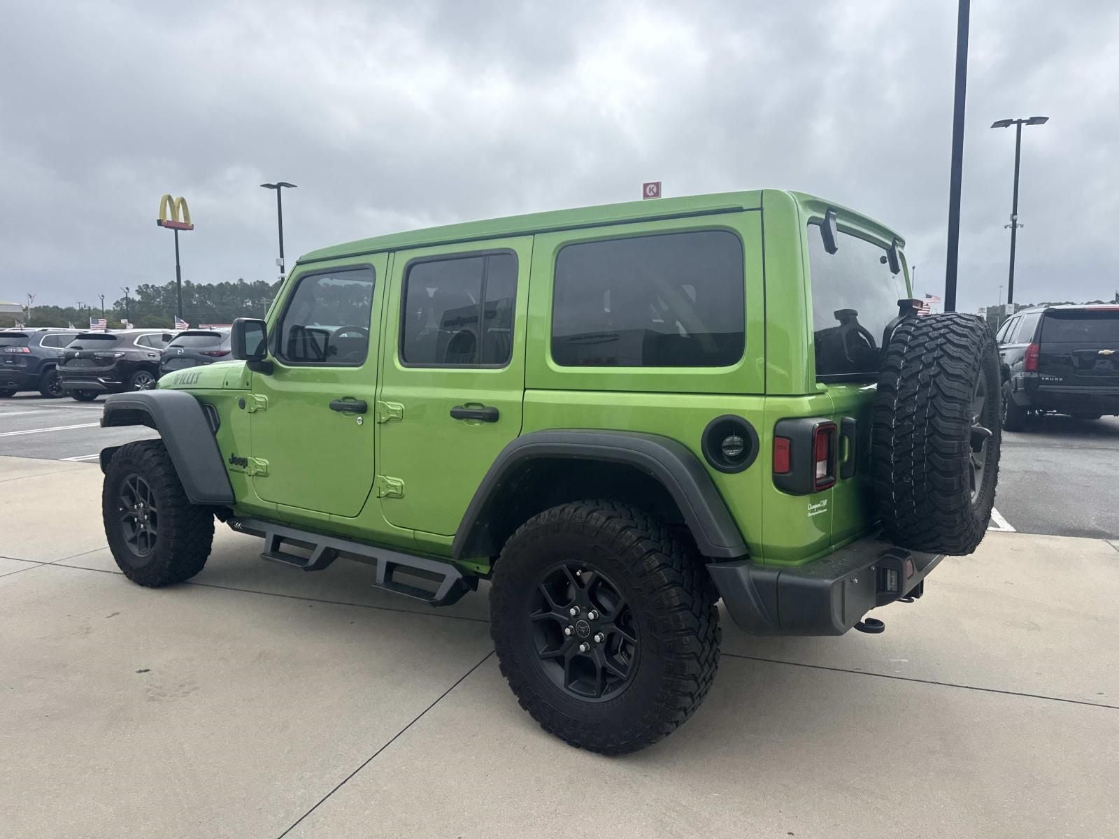 2025 Jeep Wrangler 4-Door Willys 4x4