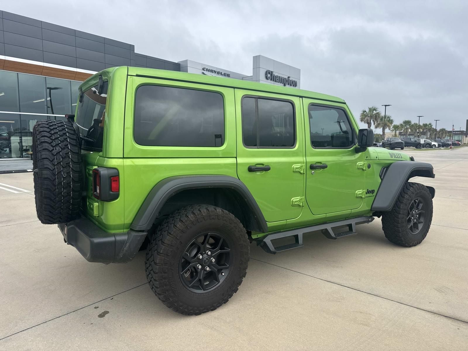 2025 Jeep Wrangler 4-Door Willys 4x4