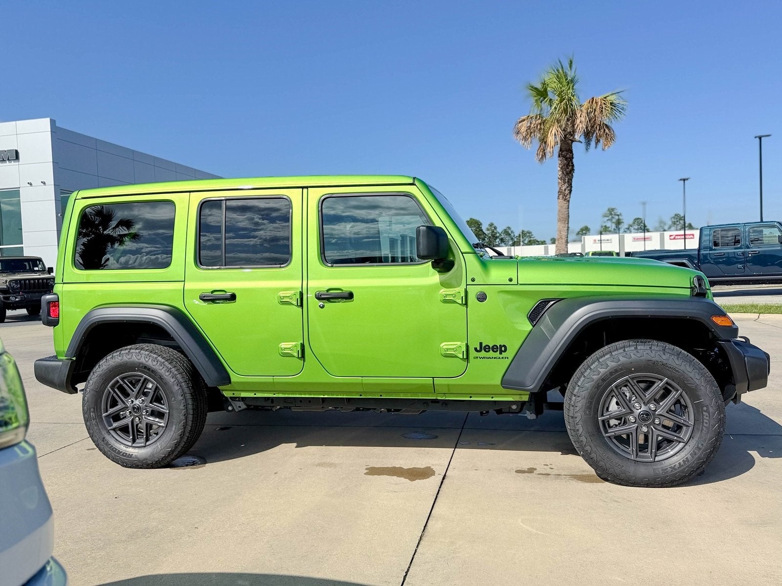 2025 Jeep Wrangler WRANGLER 4-DOOR SPORT S