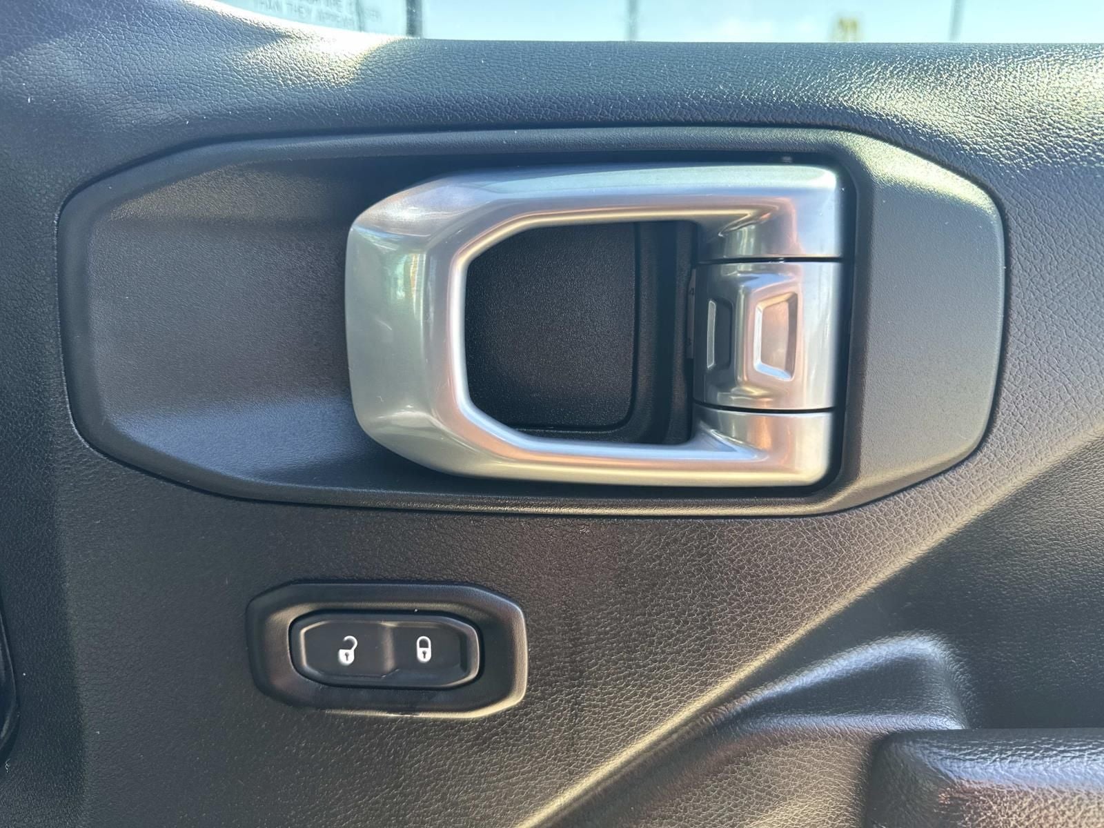 2024 Jeep Wrangler 4-Door Rubicon 4x4