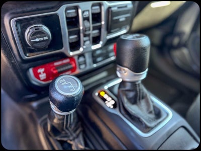 2025 Jeep Wrangler 4-Door Rubicon 4x4