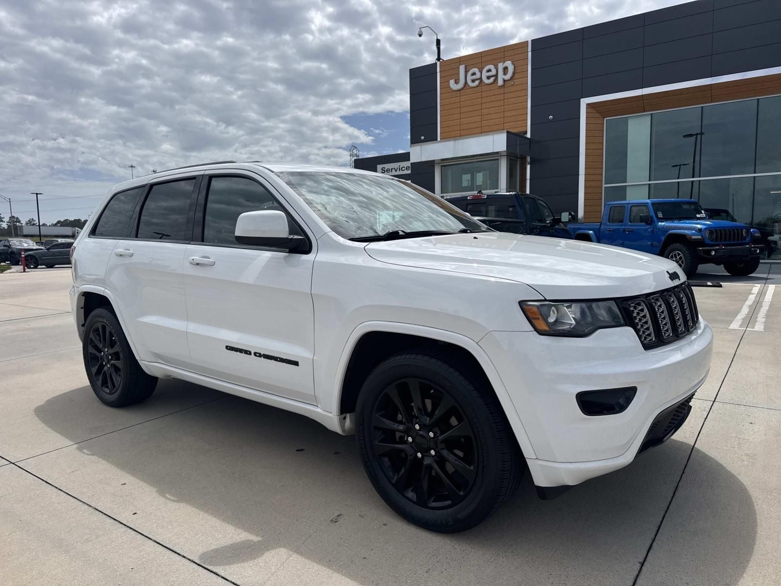 2017 Jeep Grand Cherokee Altitude 4x2
