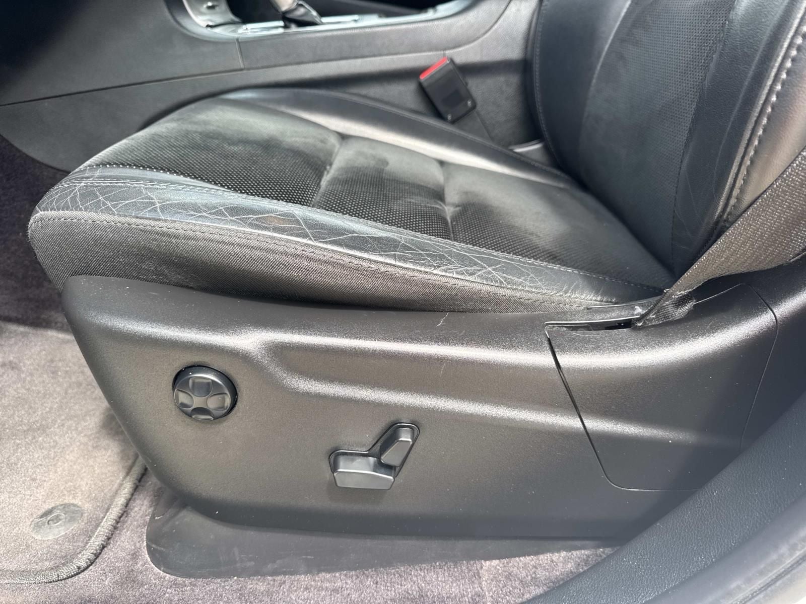 2017 Jeep Grand Cherokee Altitude 4x2