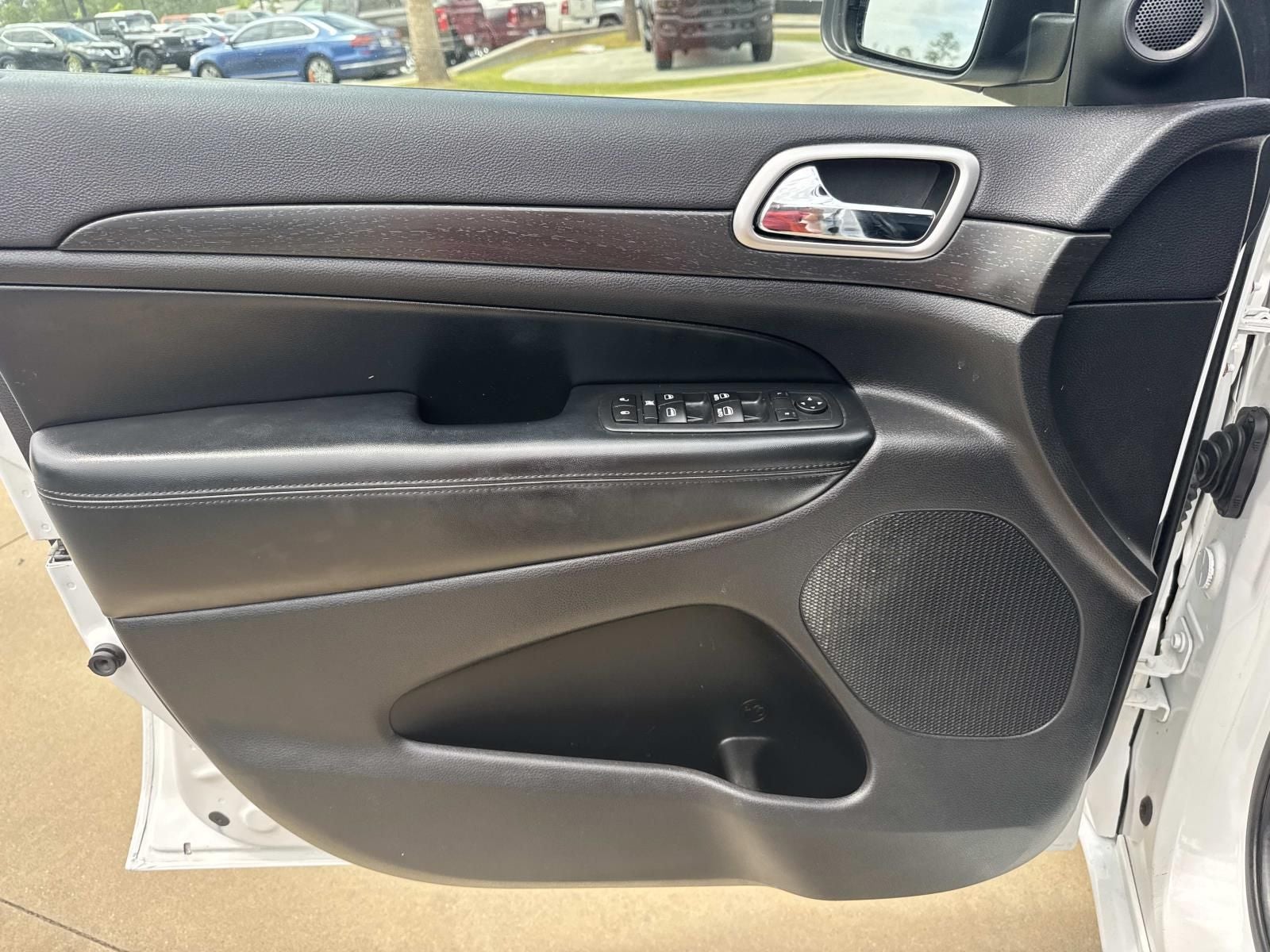 2017 Jeep Grand Cherokee Altitude 4x2