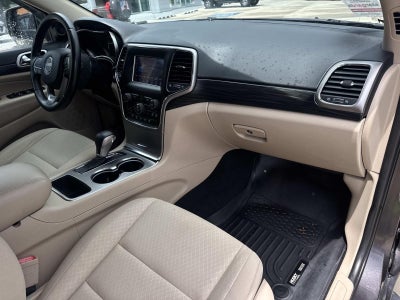 2020 Jeep Grand Cherokee Laredo E 4x2