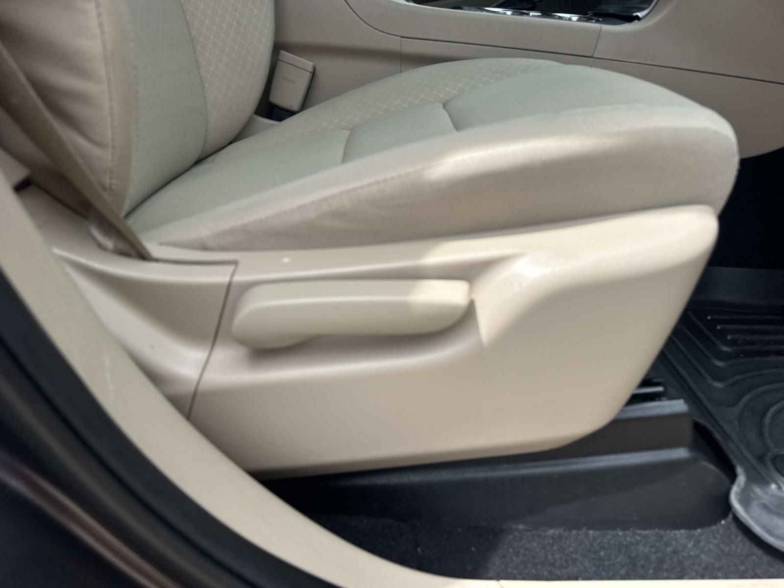 2020 Jeep Grand Cherokee Laredo E 4x2