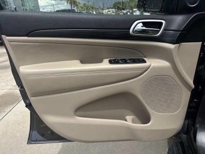 2020 Jeep Grand Cherokee Laredo E 4x2