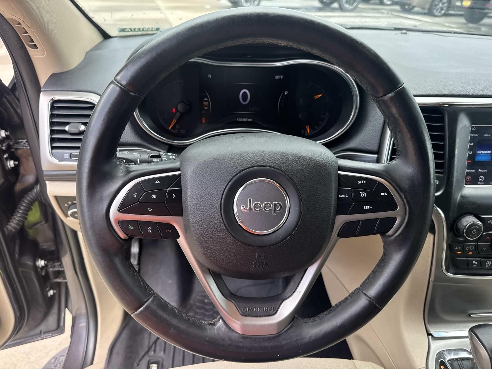 2020 Jeep Grand Cherokee Laredo E 4x2