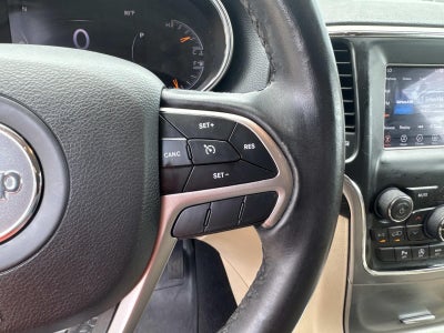 2020 Jeep Grand Cherokee Laredo E 4x2