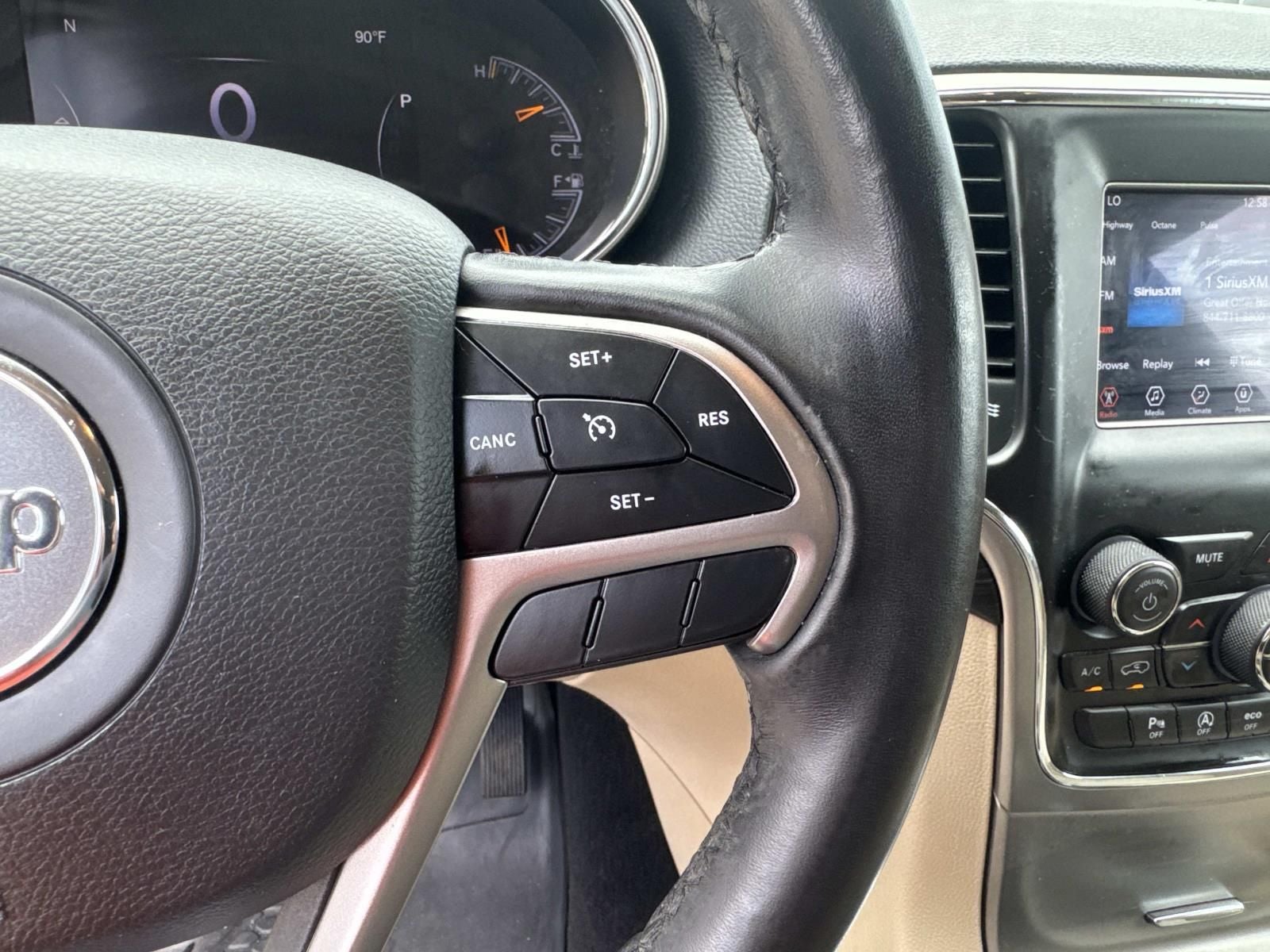2020 Jeep Grand Cherokee Laredo E 4x2