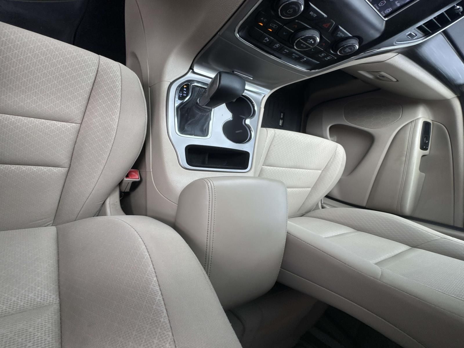2020 Jeep Grand Cherokee Laredo E 4x2