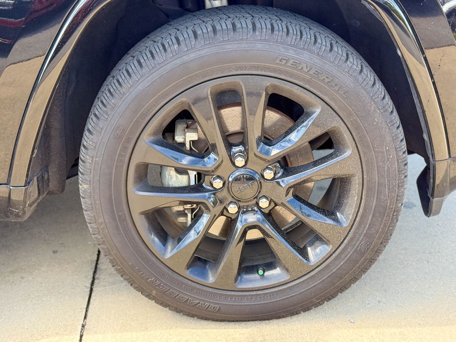 2022 Jeep Grand Cherokee WK Laredo X 4x2