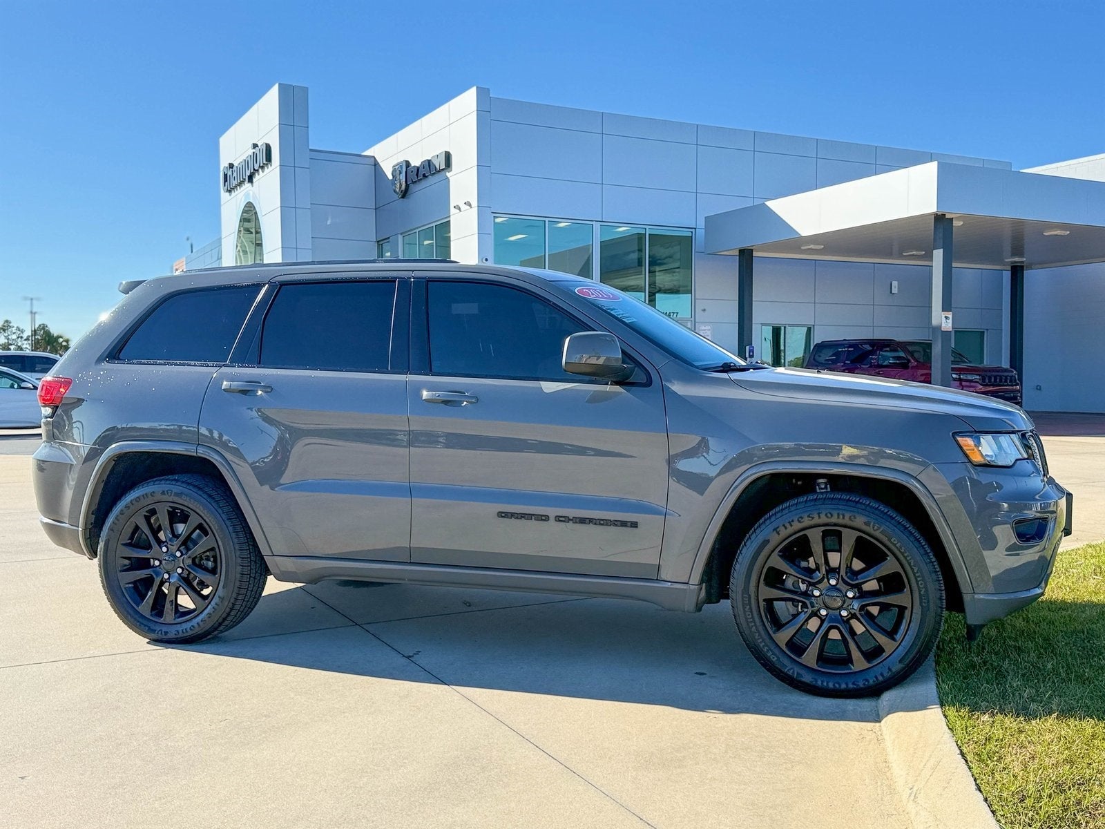 2019 Jeep Grand Cherokee Altitude 4x4