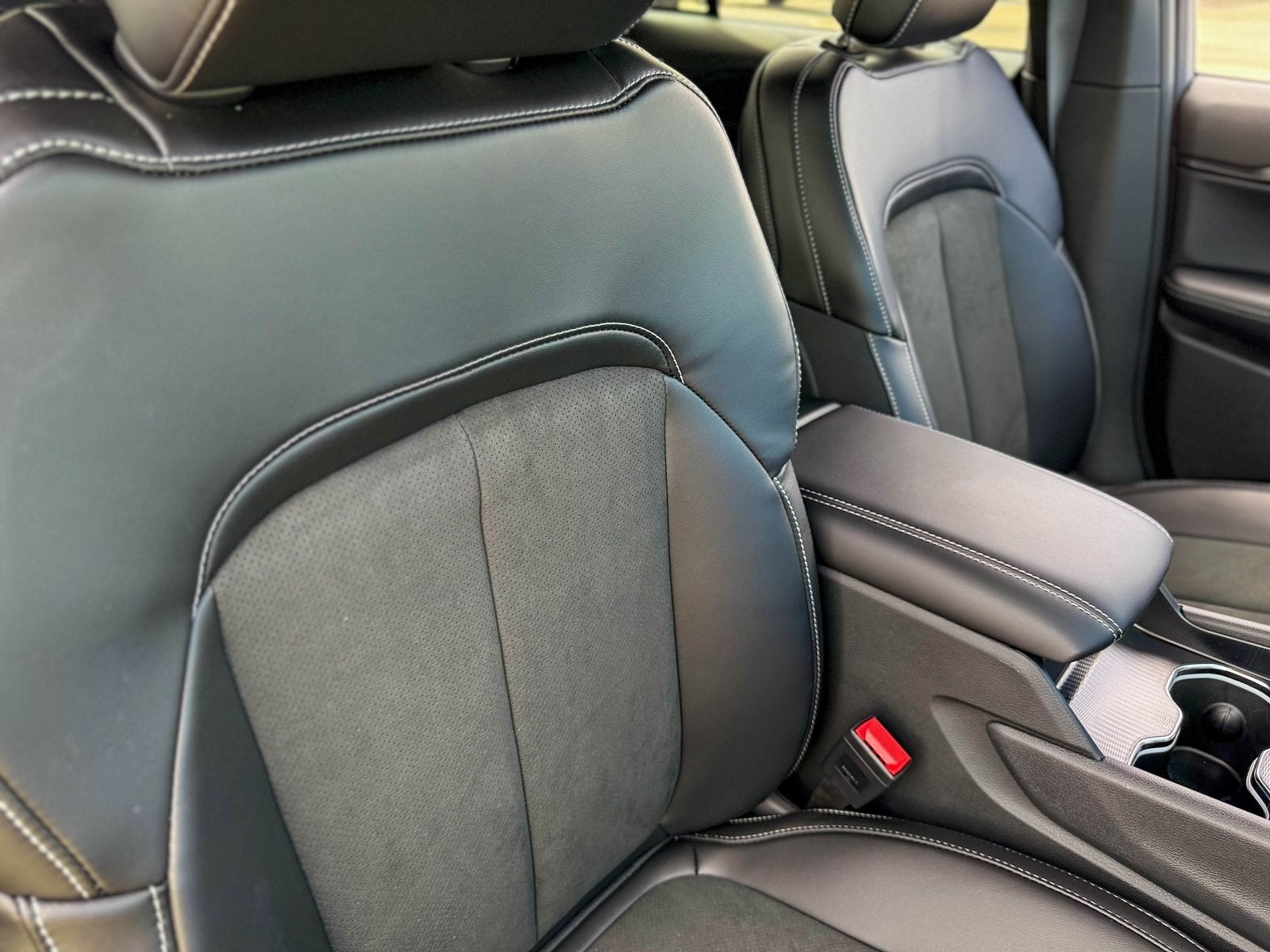 2025 Jeep Grand Cherokee GRAND CHEROKEE ALTITUDE X 4X2