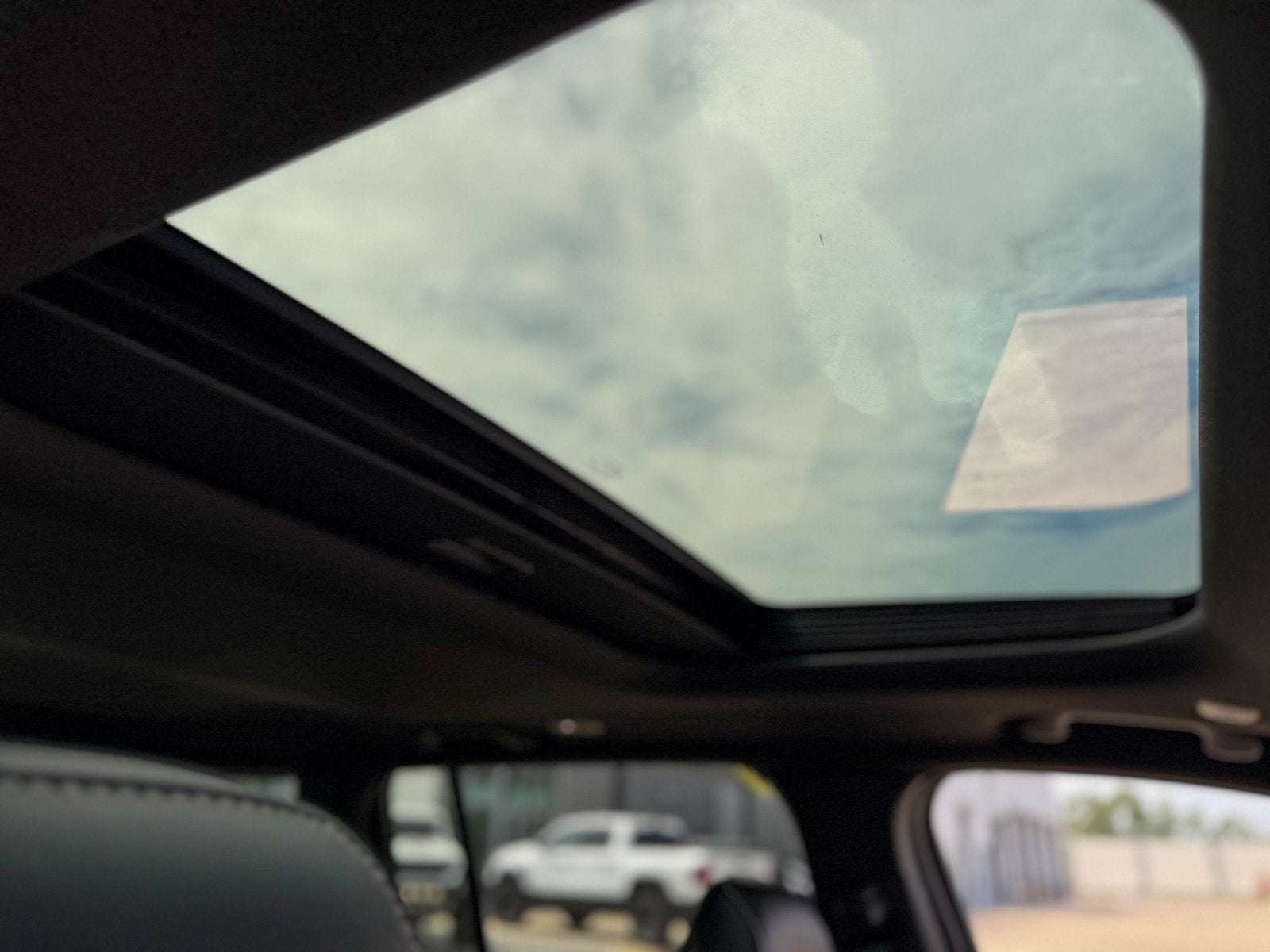 2025 Jeep Grand Cherokee GRAND CHEROKEE ALTITUDE X 4X2