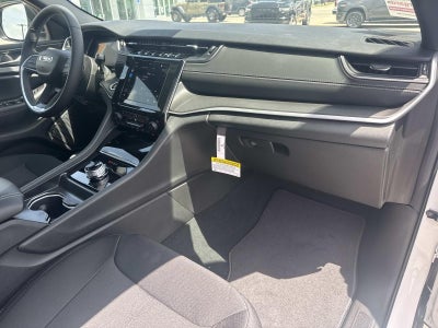 2026 Jeep Grand Cherokee GRAND CHEROKEE LAREDO X 4X2