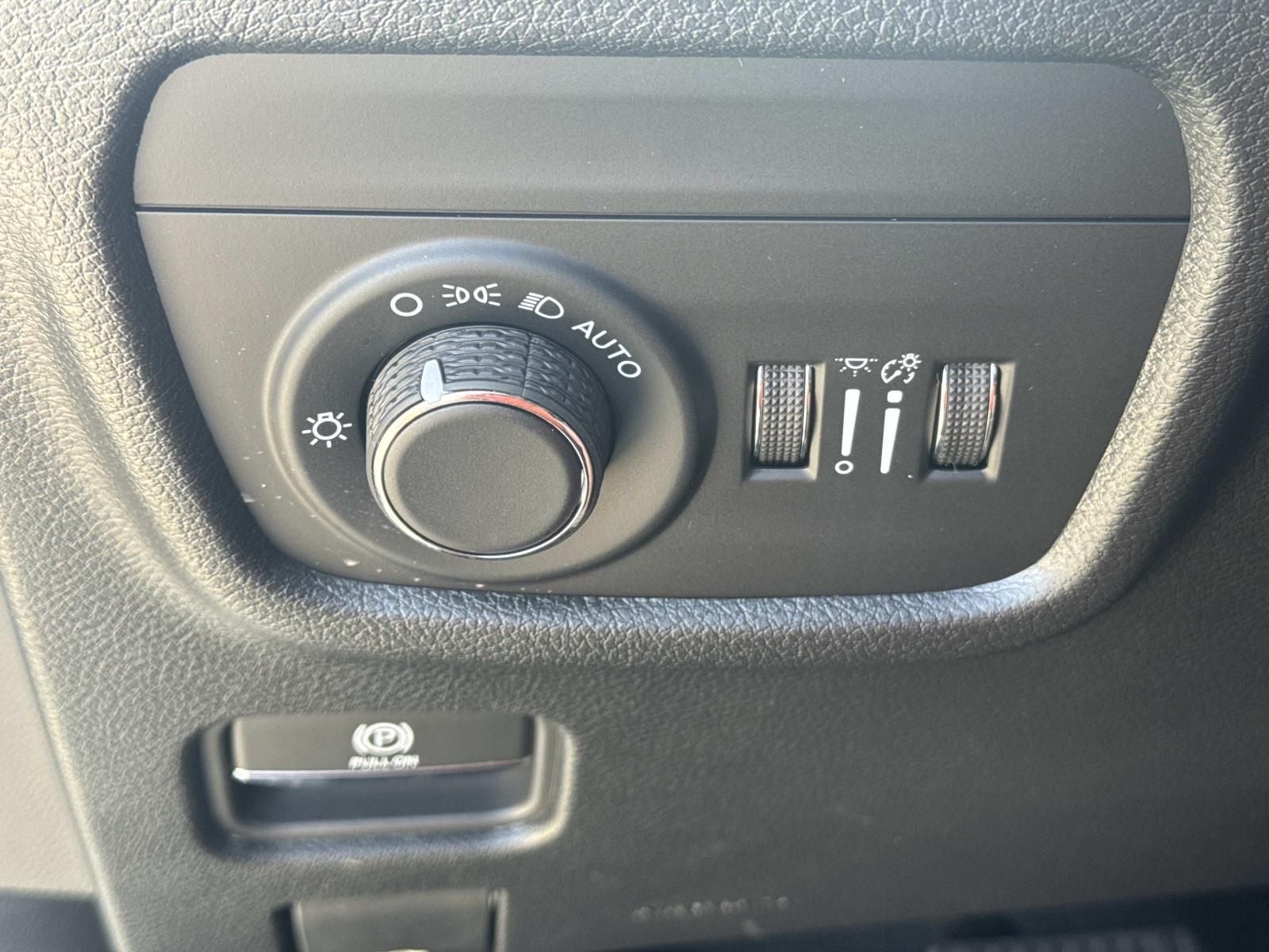 2026 Jeep Grand Cherokee GRAND CHEROKEE LAREDO X 4X2