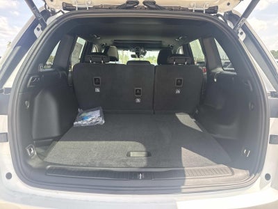 2026 Jeep Grand Cherokee GRAND CHEROKEE LAREDO X 4X2
