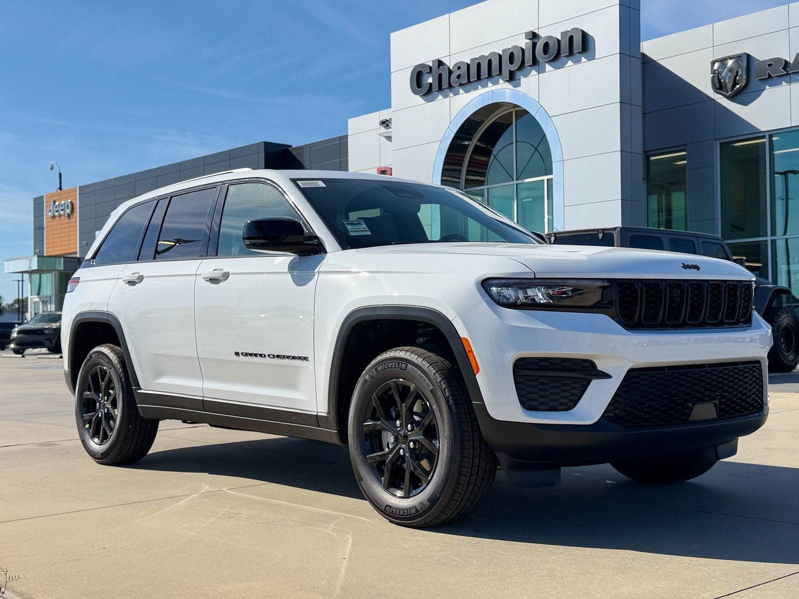 2025 Jeep Grand Cherokee GRAND CHEROKEE ALTITUDE X 4X2
