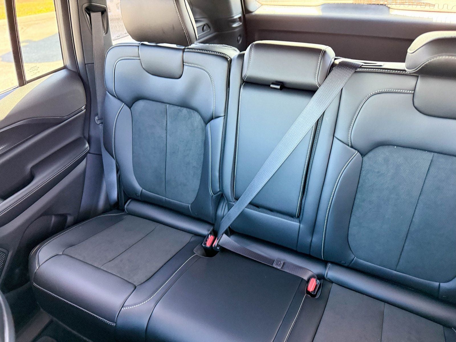 2025 Jeep Grand Cherokee GRAND CHEROKEE ALTITUDE X 4X2