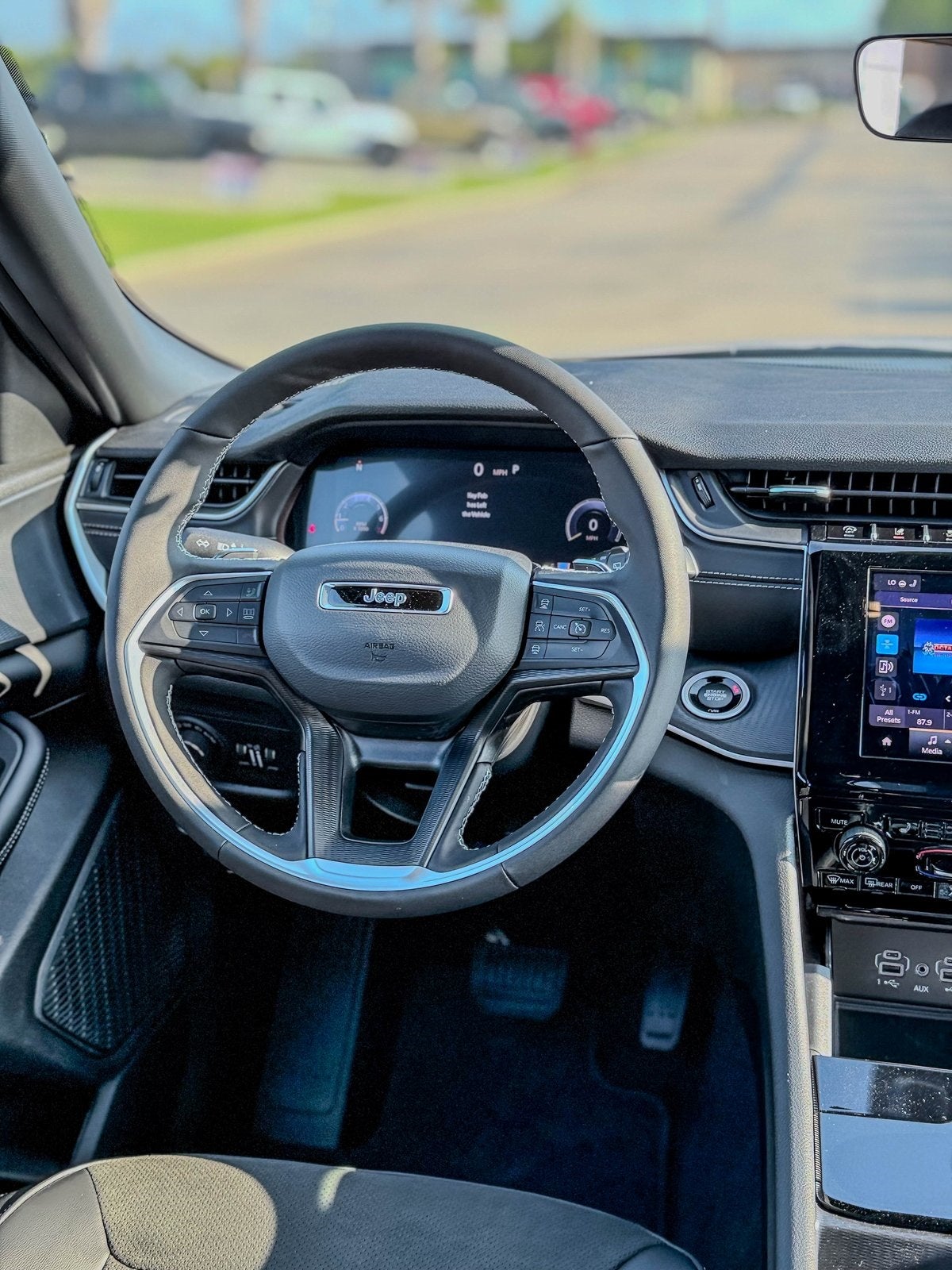 2025 Jeep Grand Cherokee GRAND CHEROKEE ALTITUDE X 4X2