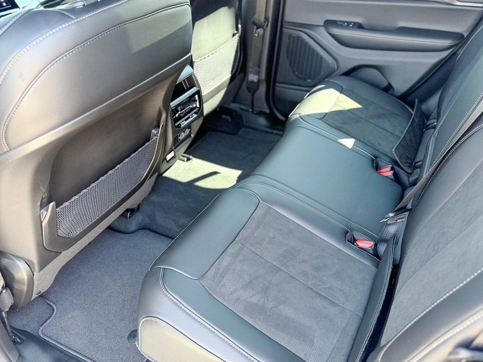 2025 Jeep Grand Cherokee GRAND CHEROKEE ALTITUDE X 4X2