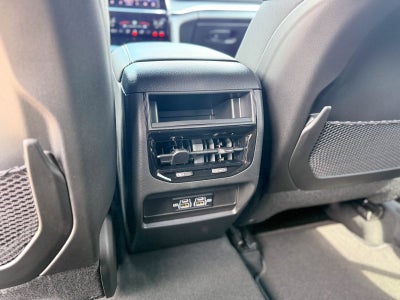 2025 Jeep Grand Cherokee GRAND CHEROKEE LAREDO X 4X2