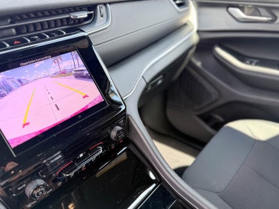 2025 Jeep Grand Cherokee GRAND CHEROKEE LAREDO X 4X2