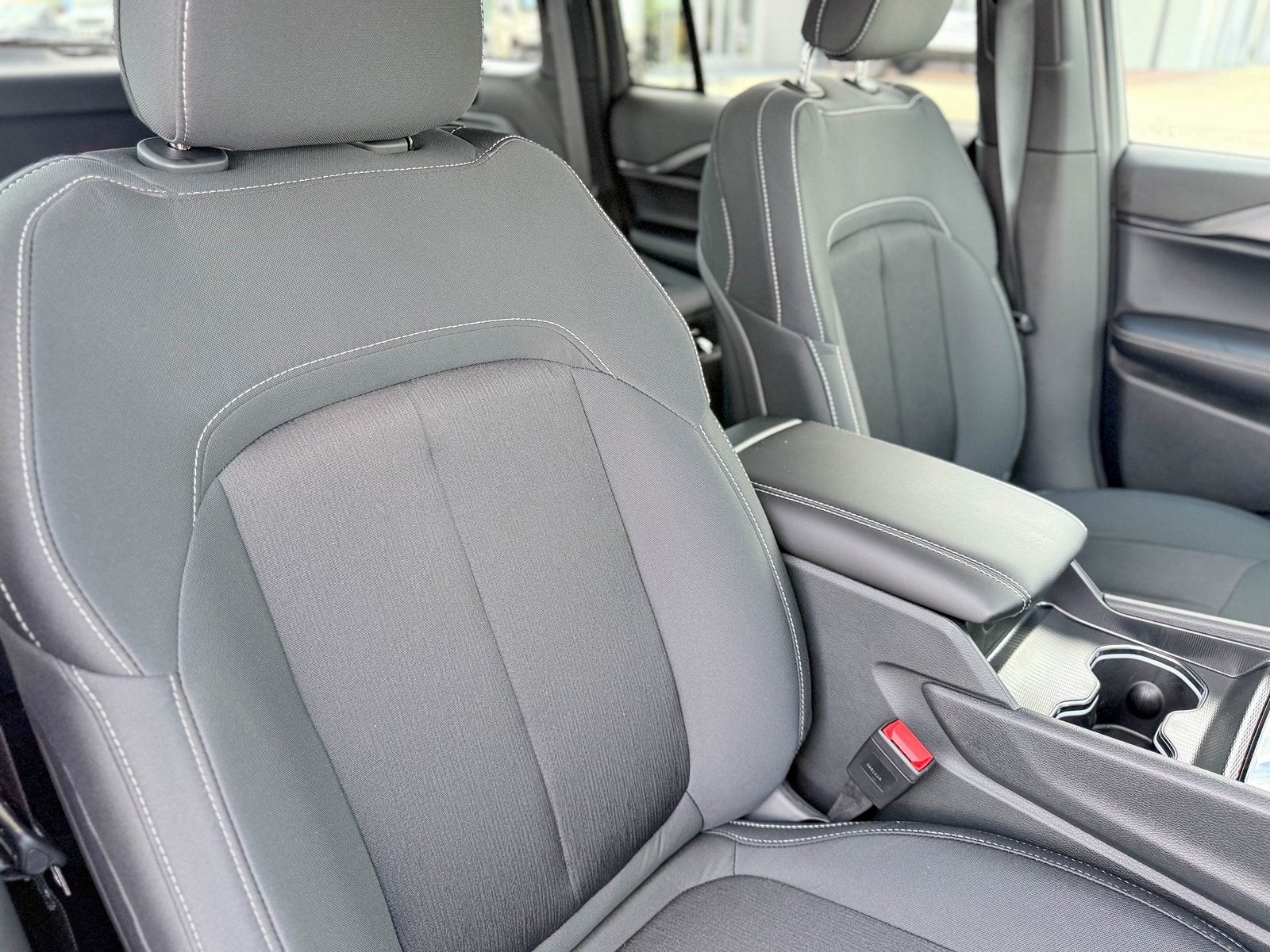 2025 Jeep Grand Cherokee GRAND CHEROKEE LAREDO X 4X2