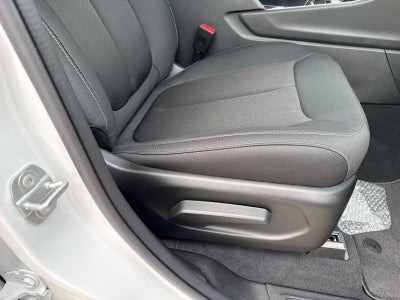 2026 Jeep Grand Cherokee GRAND CHEROKEE LAREDO 4X2