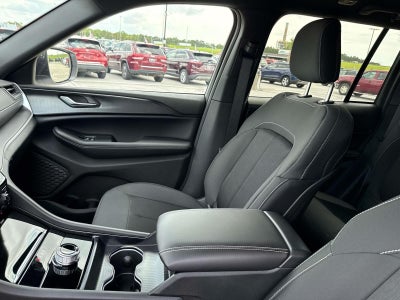 2026 Jeep Grand Cherokee GRAND CHEROKEE LAREDO 4X2