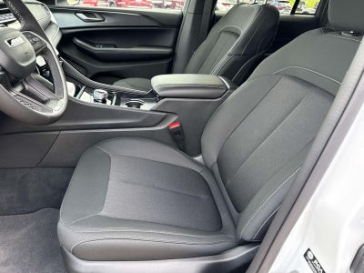 2026 Jeep Grand Cherokee GRAND CHEROKEE LAREDO 4X2