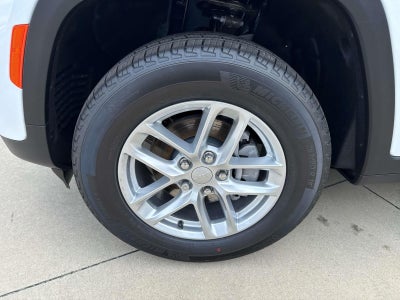 2026 Jeep Grand Cherokee GRAND CHEROKEE LAREDO 4X2
