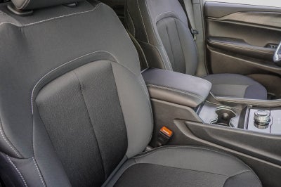 2025 Jeep Grand Cherokee GRAND CHEROKEE LAREDO X 4X2