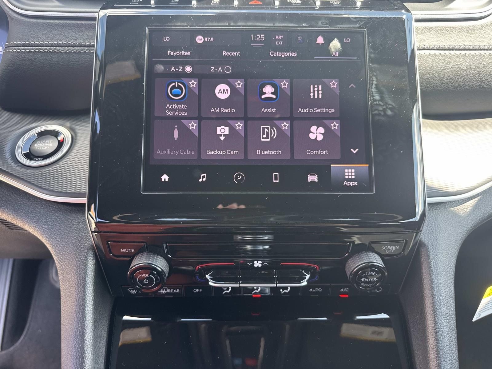 2026 Jeep Grand Cherokee GRAND CHEROKEE LAREDO 4X2