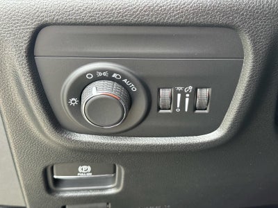 2026 Jeep Grand Cherokee GRAND CHEROKEE LAREDO 4X2