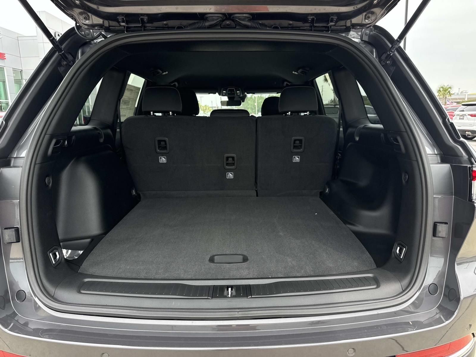 2026 Jeep Grand Cherokee GRAND CHEROKEE LAREDO 4X2