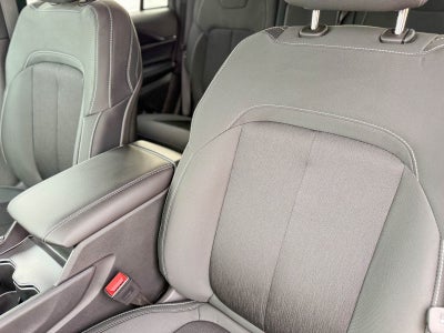 2025 Jeep Grand Cherokee GRAND CHEROKEE LAREDO X 4X2