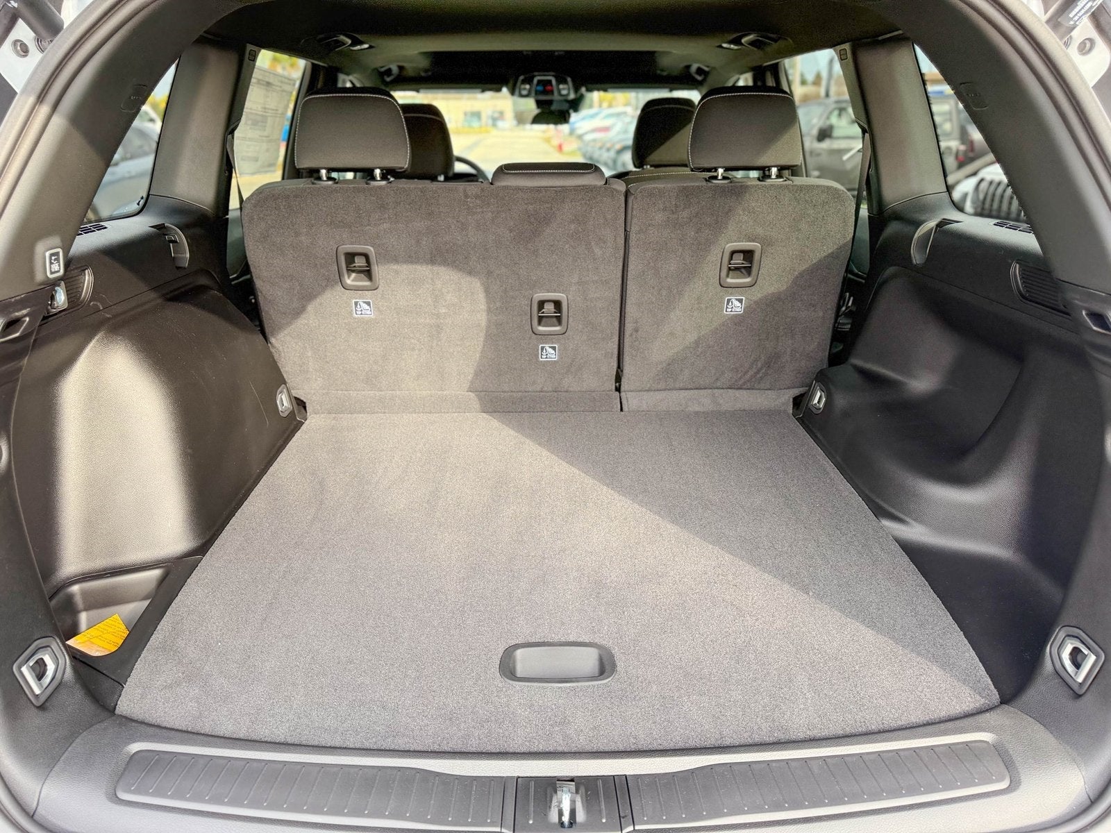 2025 Jeep Grand Cherokee GRAND CHEROKEE LAREDO X 4X2