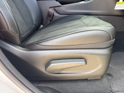 2026 Jeep Grand Cherokee GRAND CHEROKEE LAREDO ALTITUDE 4X2